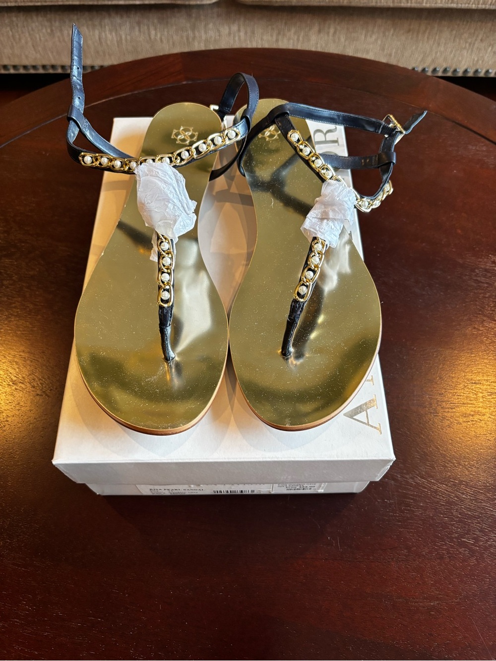 * NEW* Ann Taylor Risa Pearl Embellished Sandal - Size: 11